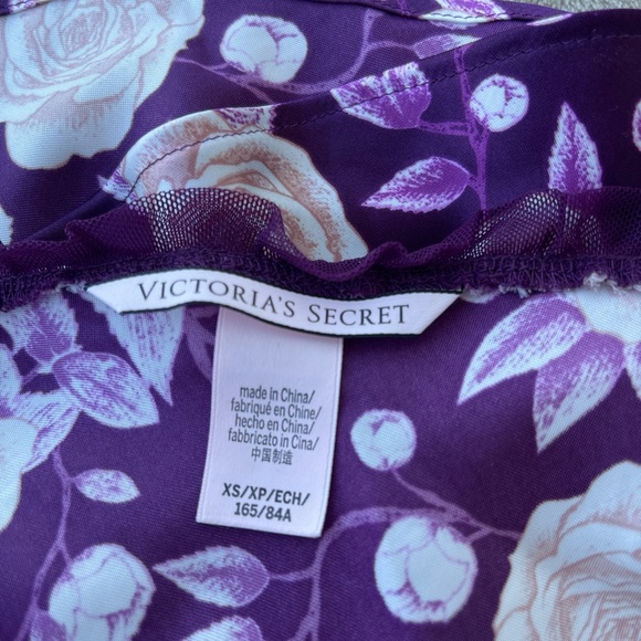 Victoria's Secret Purple Floral Pajama Set - Picture 7 of 10